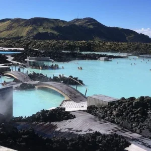 Premium Private Transfer from Blue Lagoon to Reykjavik