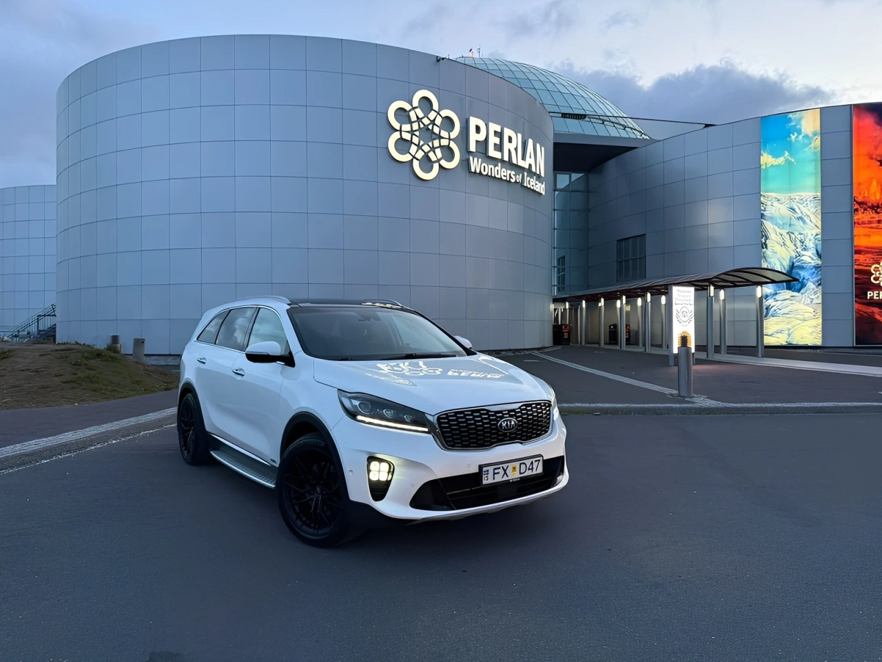 Iceland Car Transfer